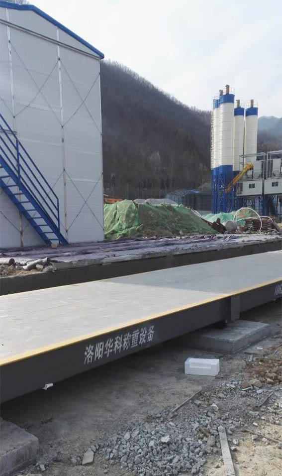 1524789388736842.jpg 2.jpg